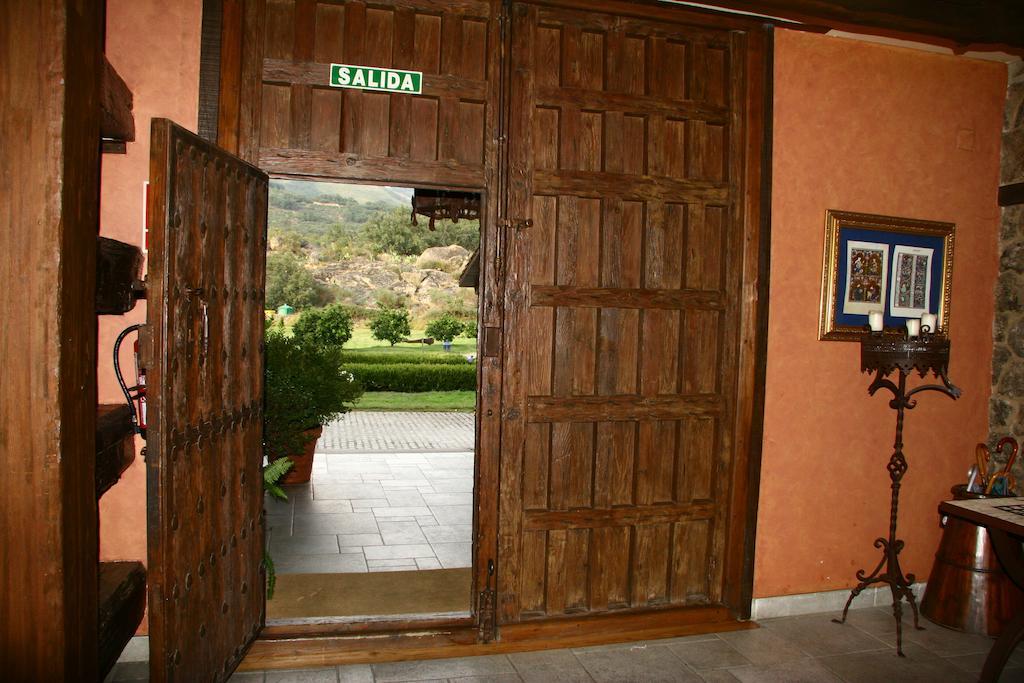 Hotel Rural Pena Del Alba Arroyomolinos de la Vera Екстериор снимка